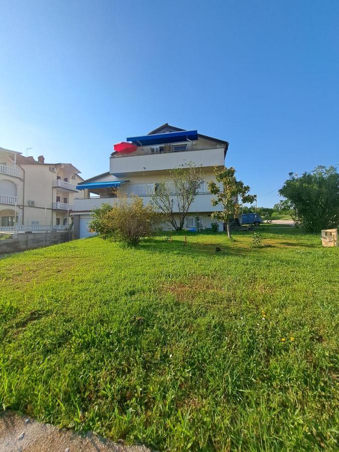 Casa Antonio With Swimming Pool Apartment Novigrad  Ngoại thất bức ảnh