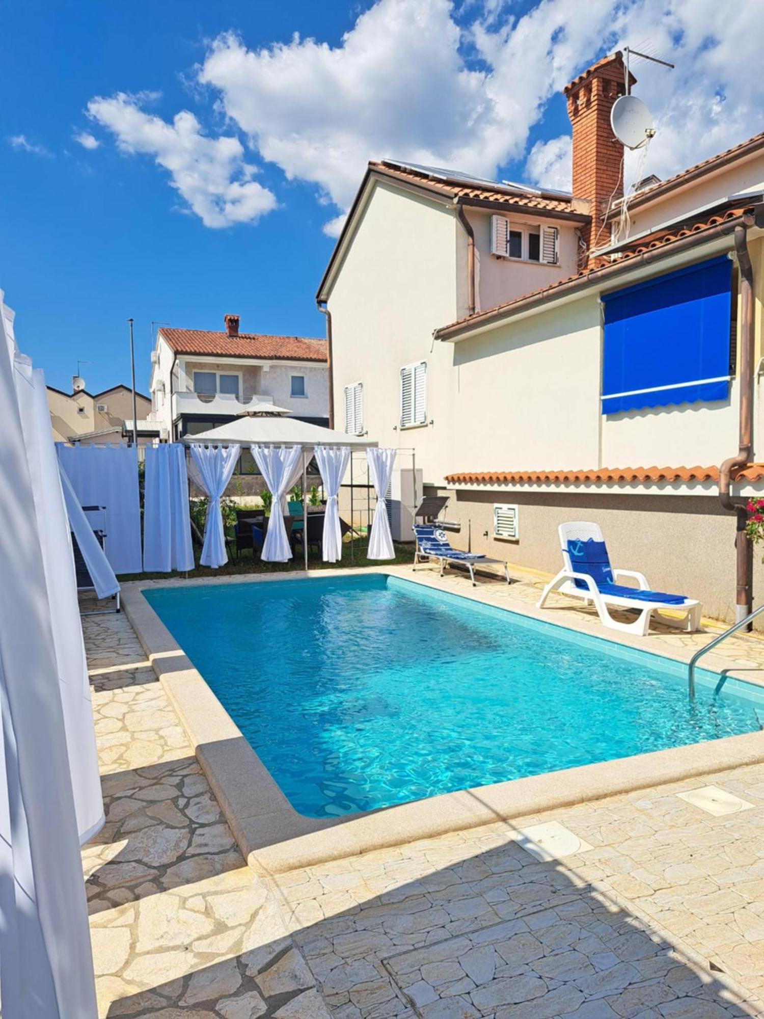 Casa Antonio With Swimming Pool Apartment Novigrad  Ngoại thất bức ảnh
